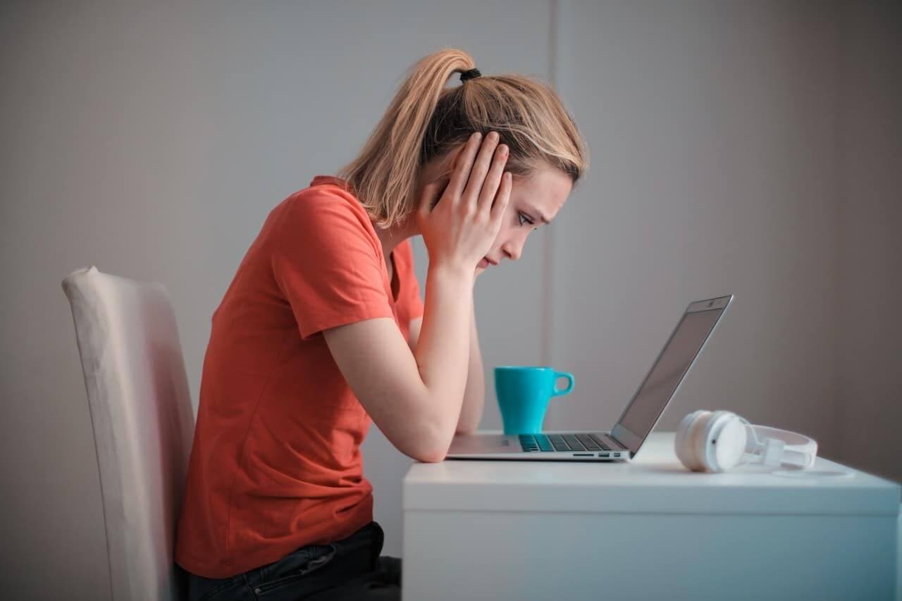 Employee not engaged at work